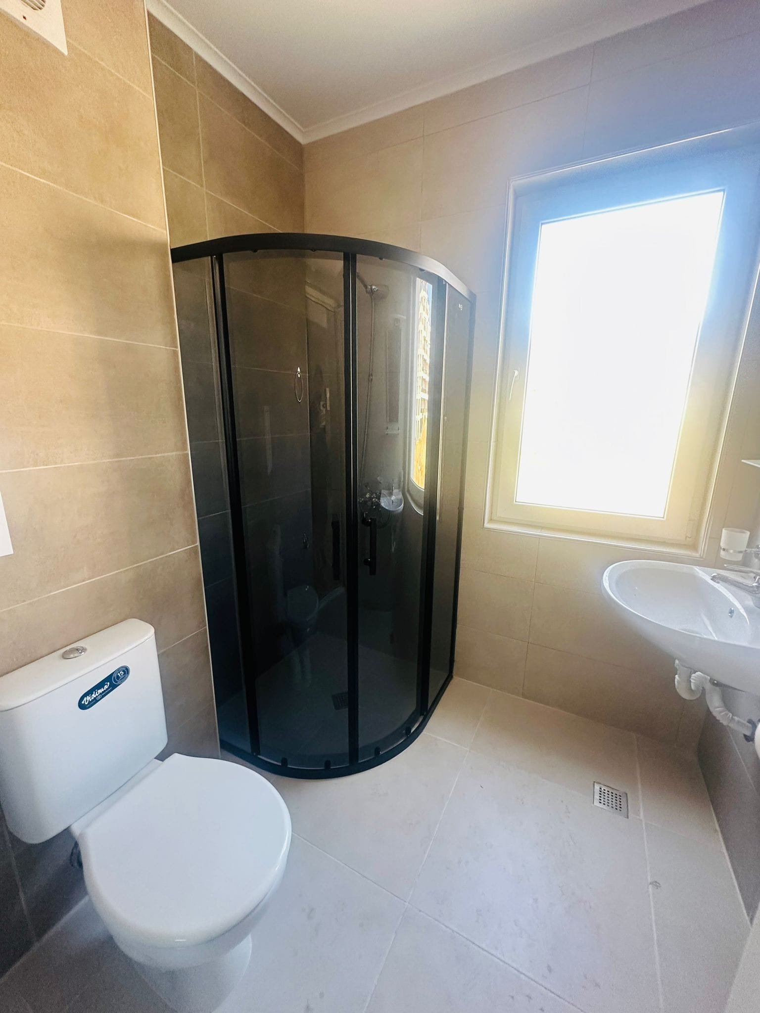 099e15192a60f289e9cae076eae3cae5