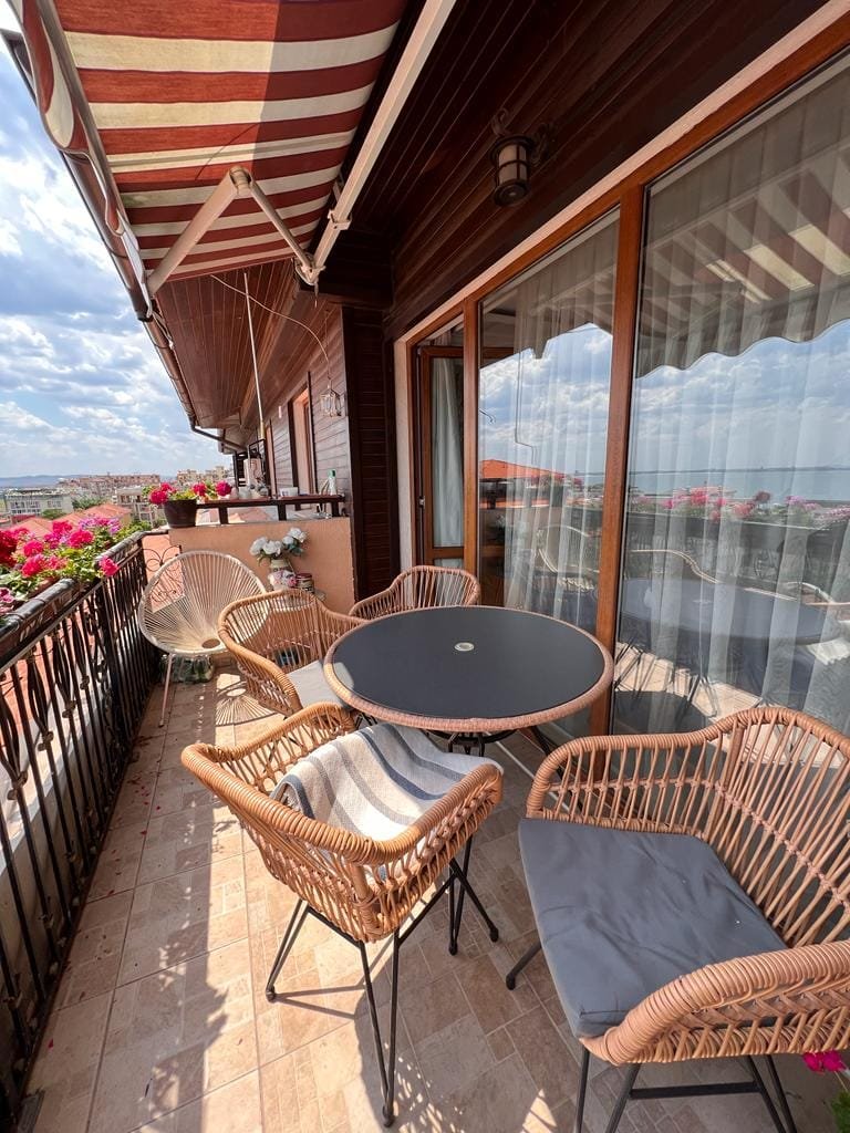 0c4e31e6401c20e264c336d7ff57b396