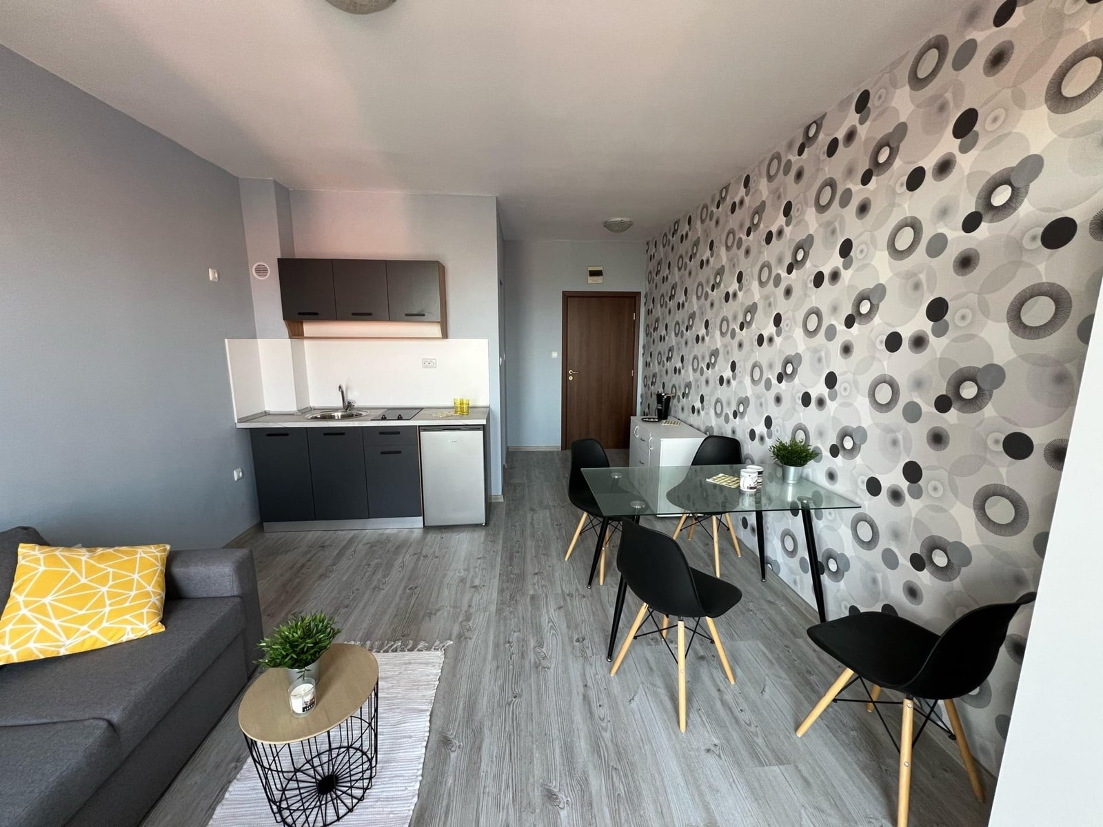 15ec8aa1654718cd566b551c3b5a6f84