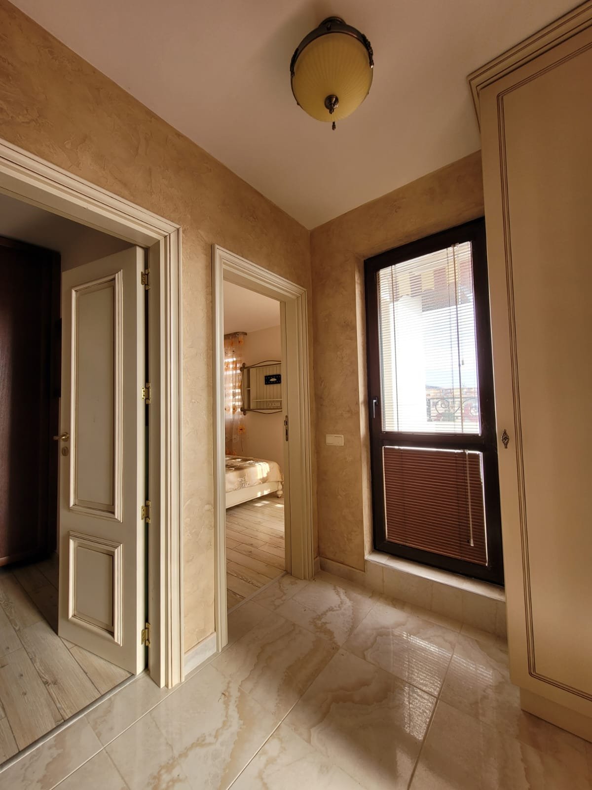 343842405c0b83ce1e3b68c47e8f3ec0