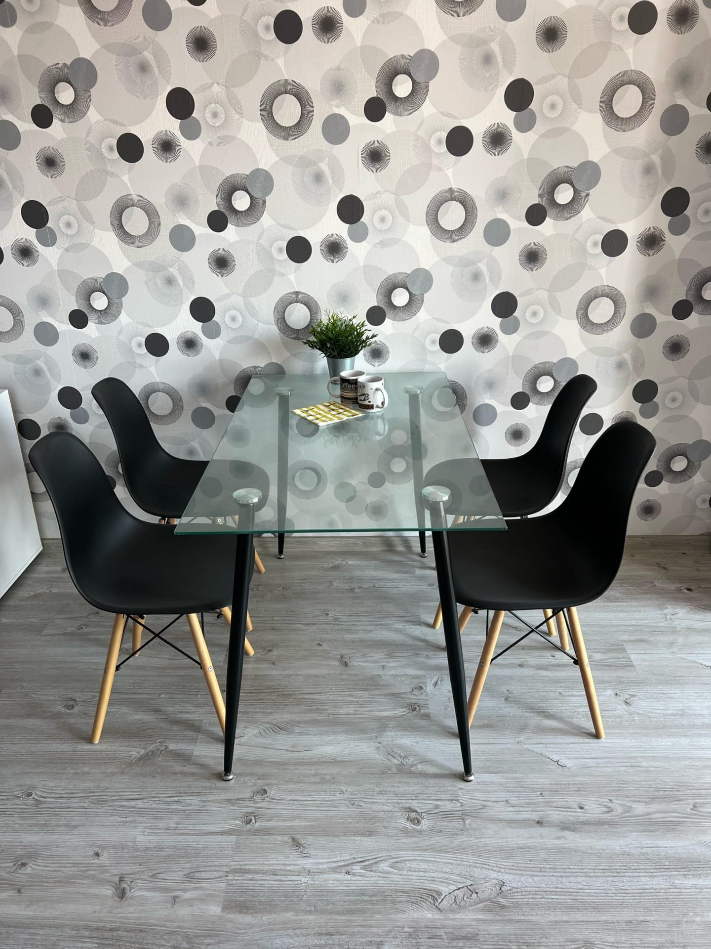 437742e9444a2ab03b87b2e61ba96914