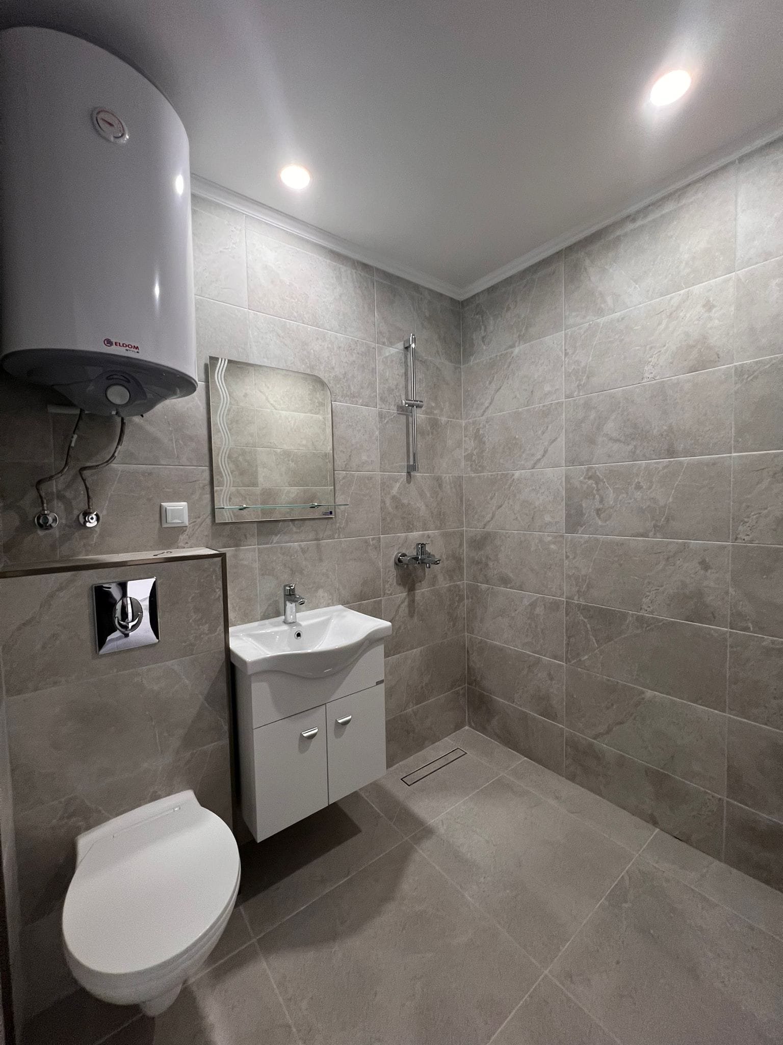 56f2bd25e0ef1244b9aa513e77535ada