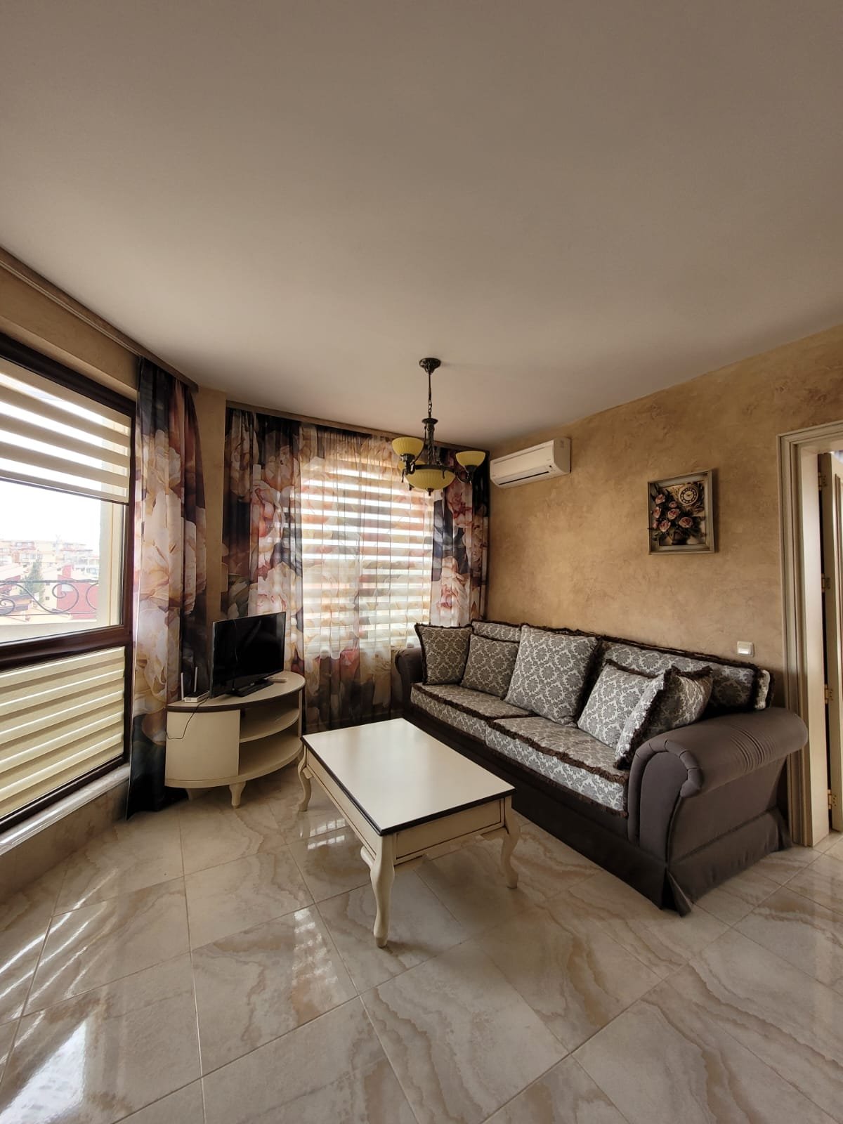 5cb5d80fa628d227a72a80319cc9e80b