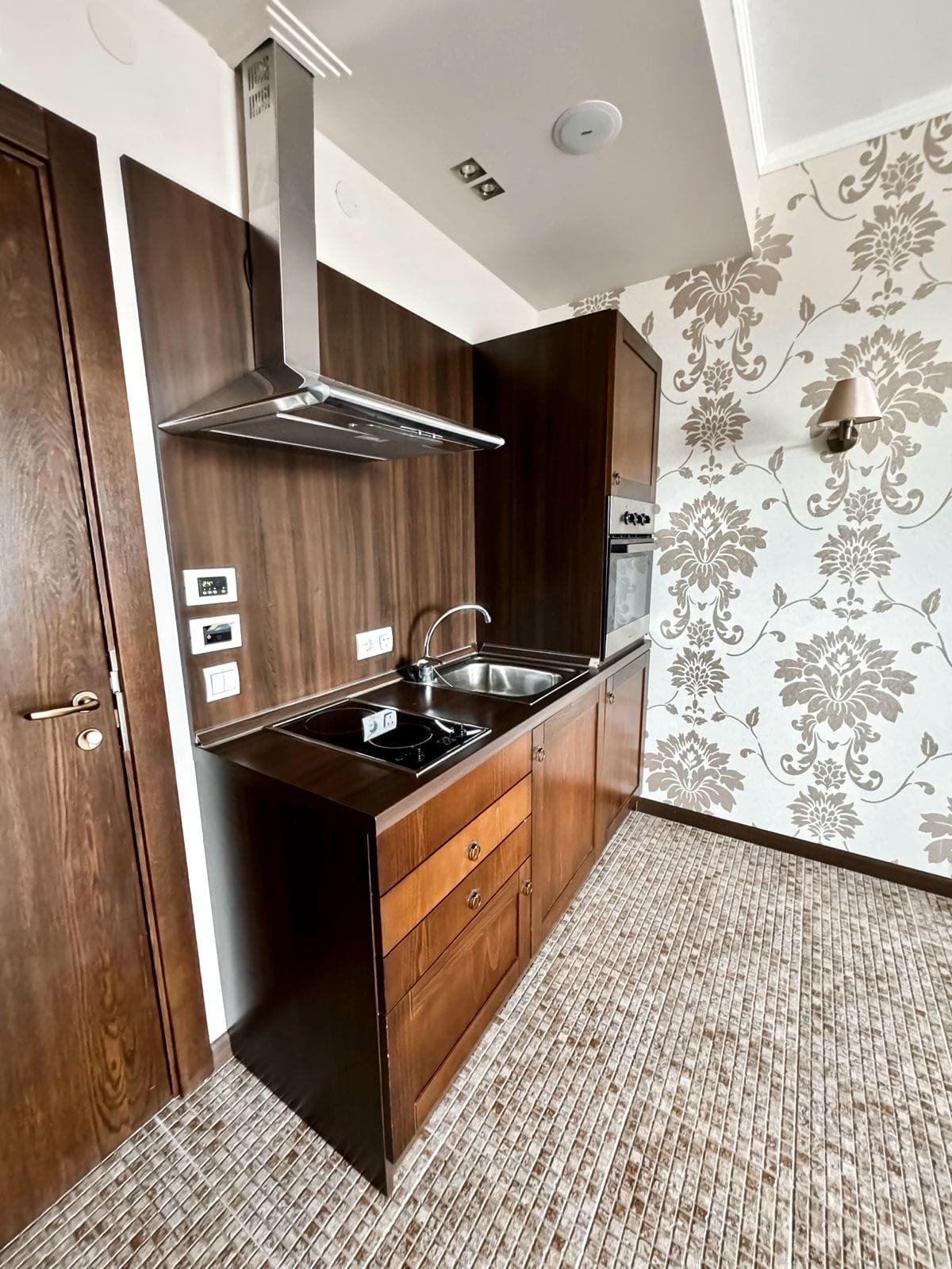 8257c0139fc1089e1dcfef2188309442