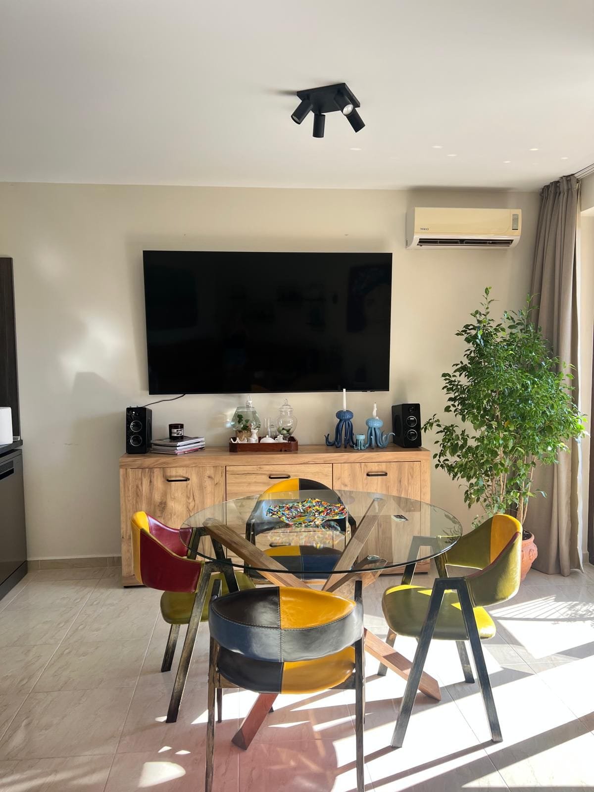 b1d09caf6a520803e05bb6e60d38eb14