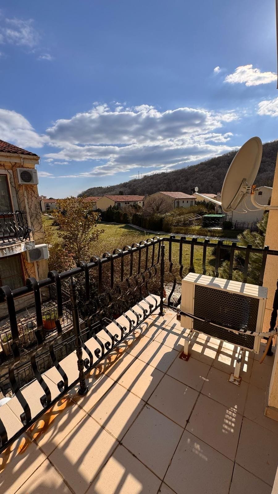 d793d08d4894e3c5102295bd9ee1e7e4