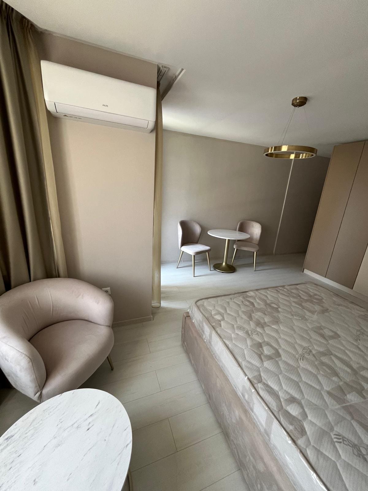 f230b5a60876cff98298127bcc98744c