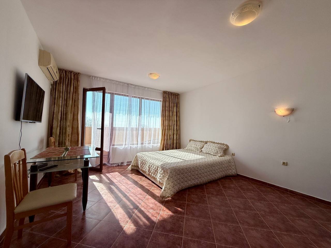 photo_8_2025-10-11_08-36-20