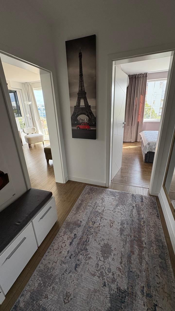 0b3a053e-27f3-472a-a266-a8db96553fbb