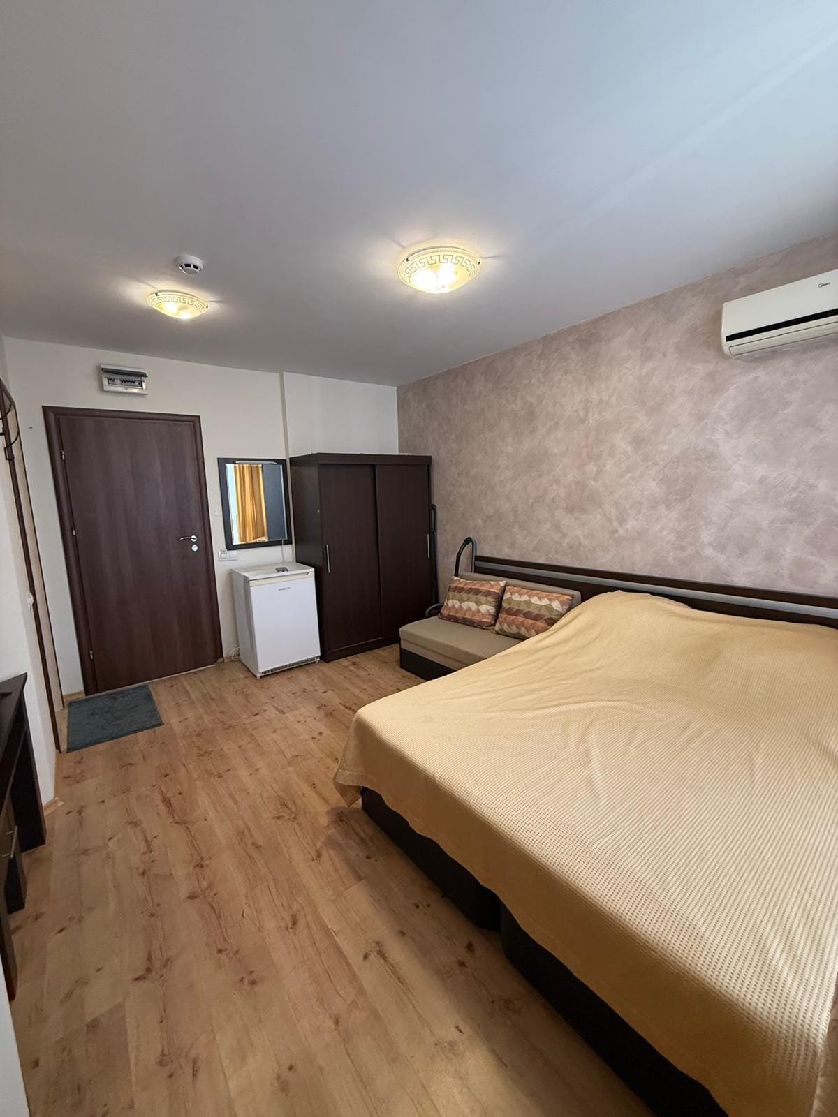 WhatsApp Image 2025-10-31 at 11.49.01 (5)