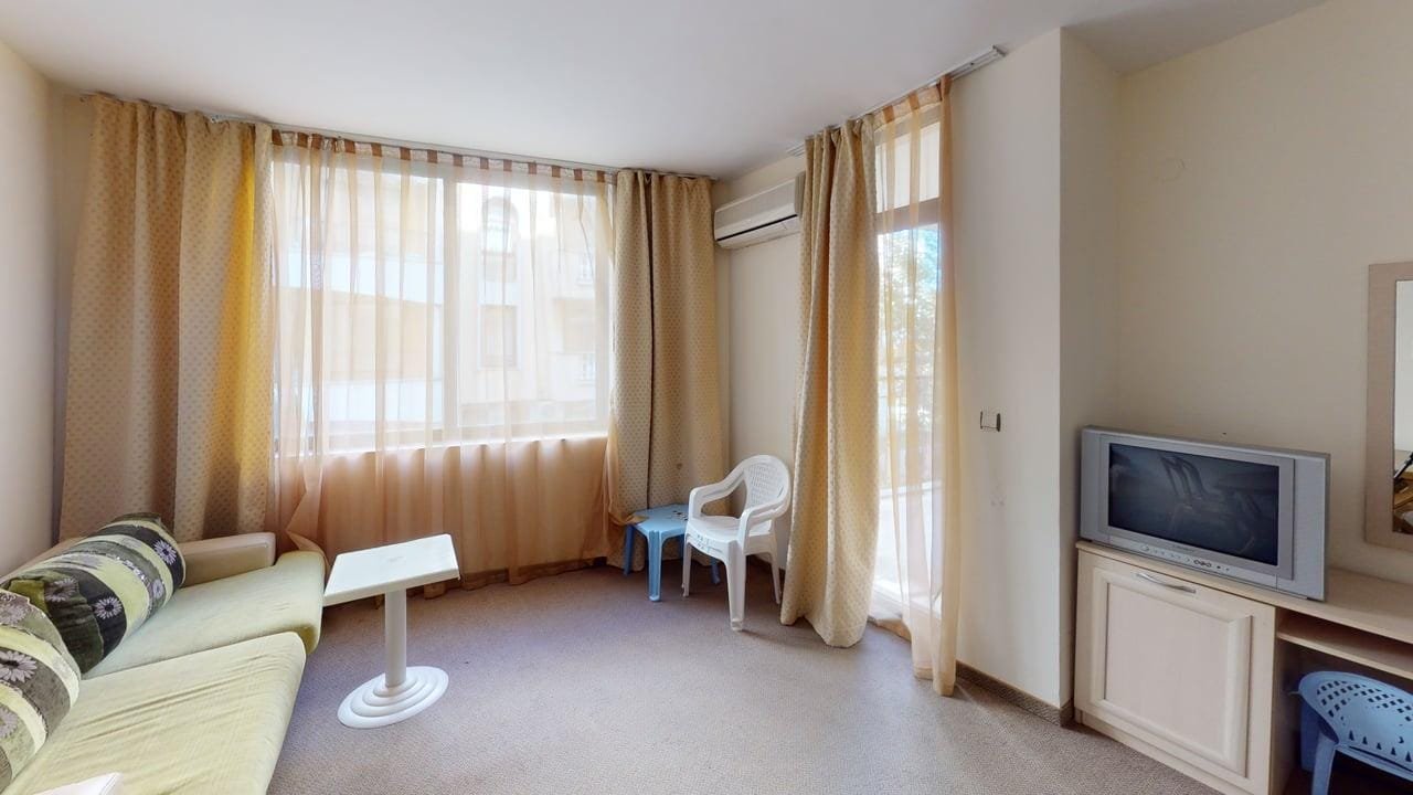 Avalon-D207-Living-Room