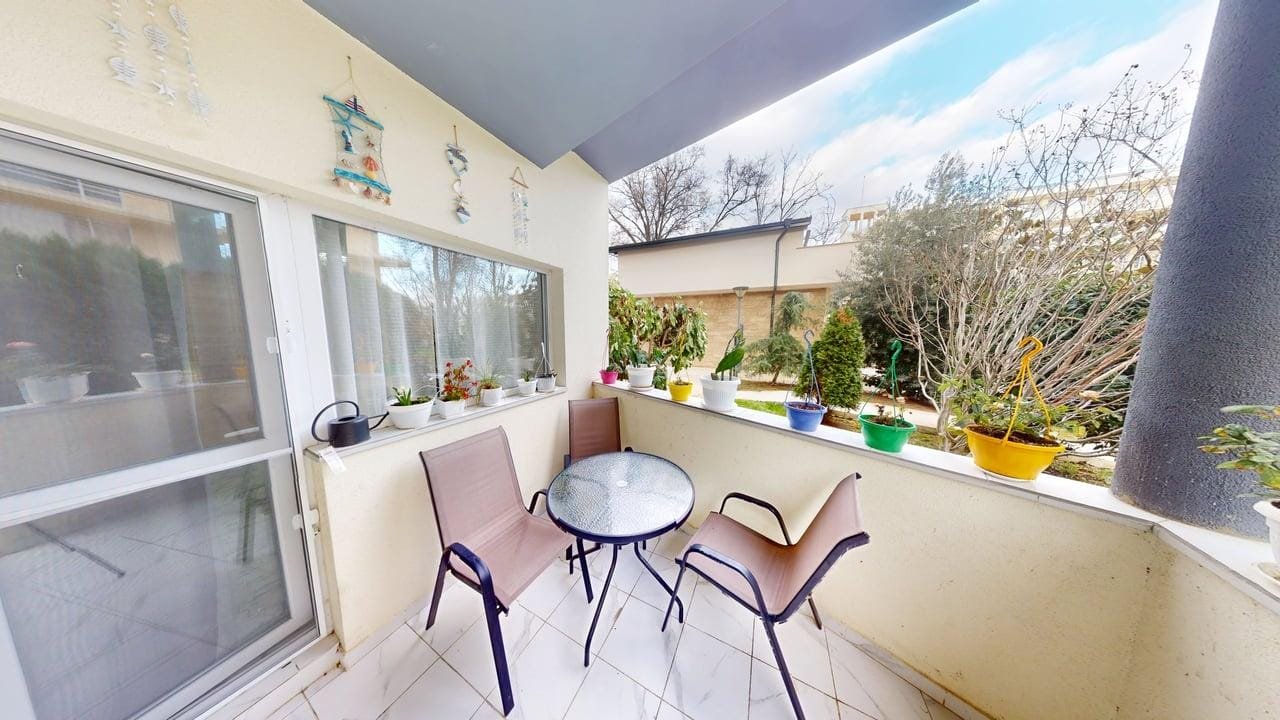 Sol-E-Mar-Ap-B07-12152025_143318