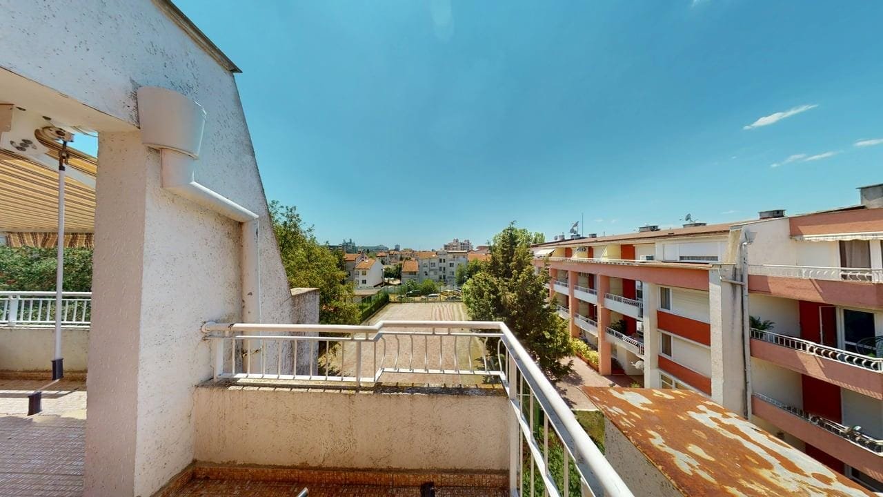 Sunny-Fort-D16-07022025_154104