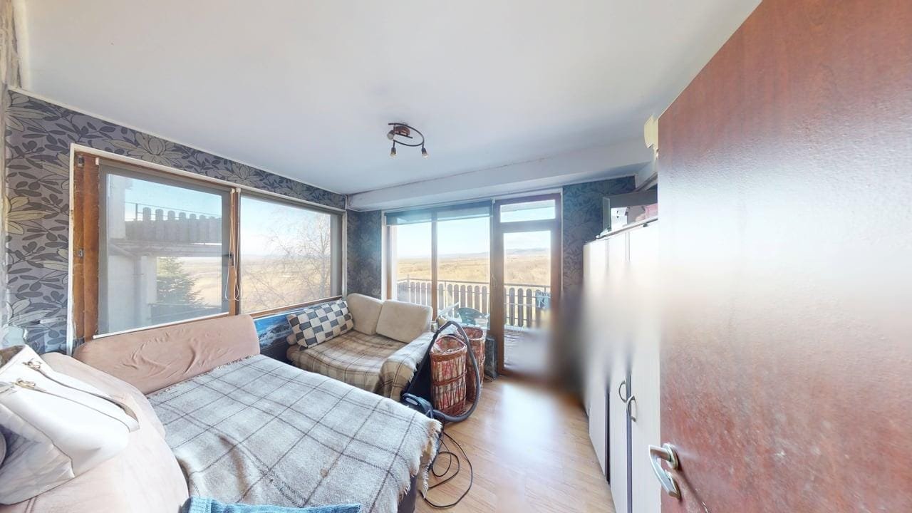 Sunny-House-C10-01052026_124339