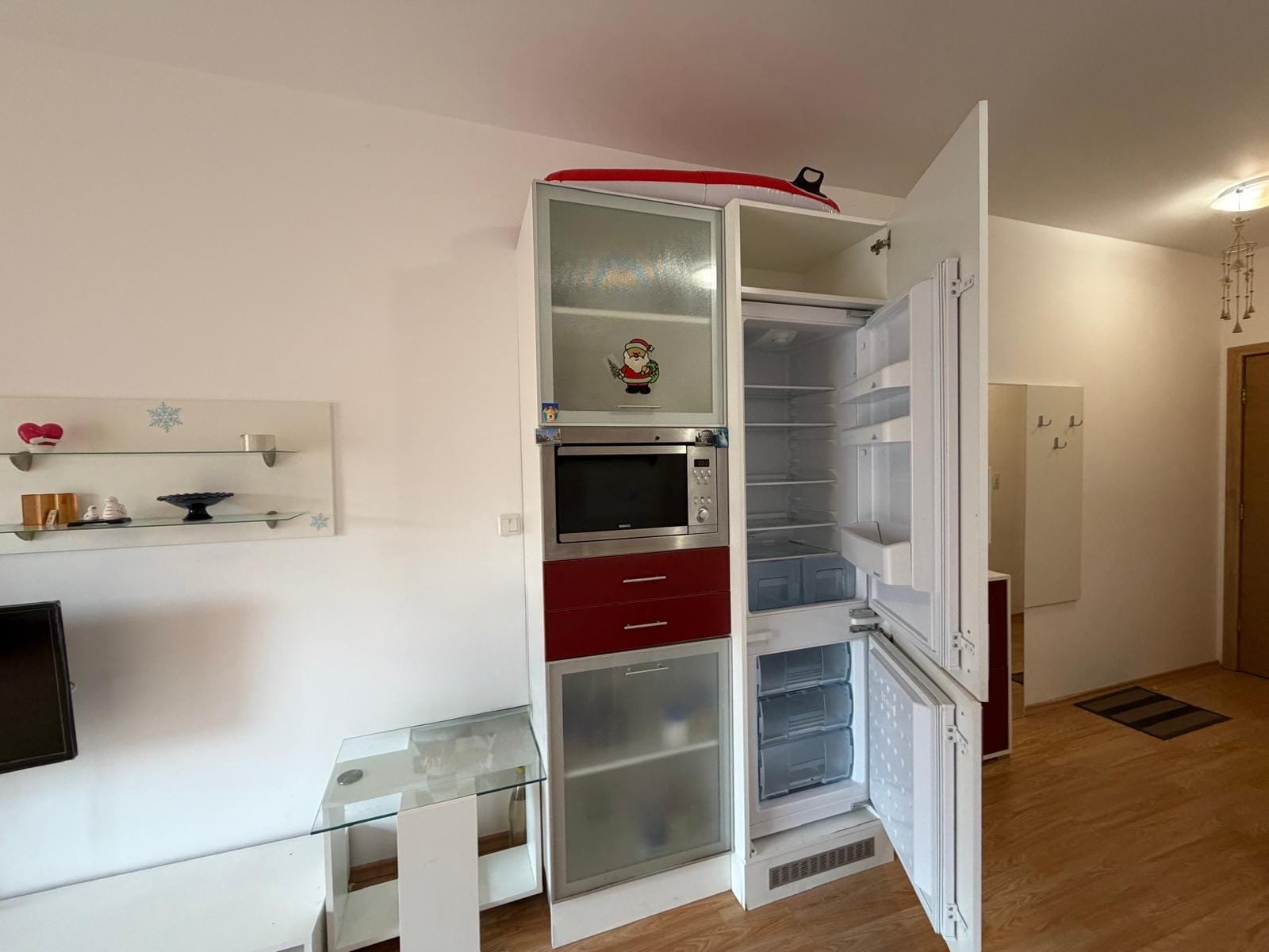 295c72da-0aff-4a43-8014-594e2a79858e