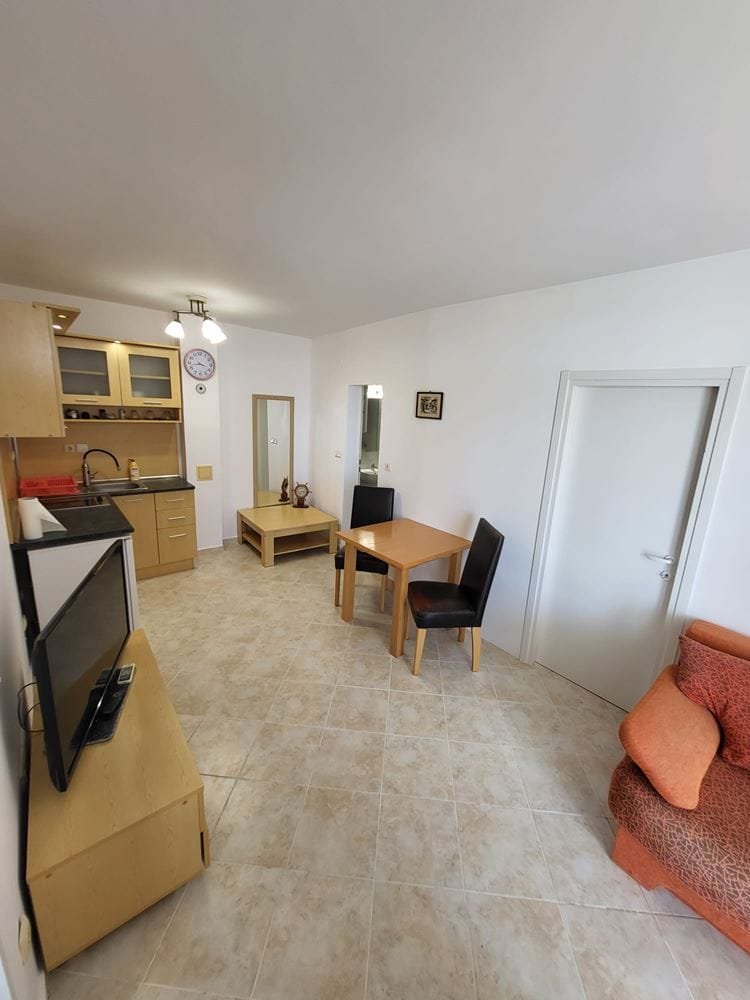 51e24df7-6e9d-41e4-b58c-b3fb00c2d3a7