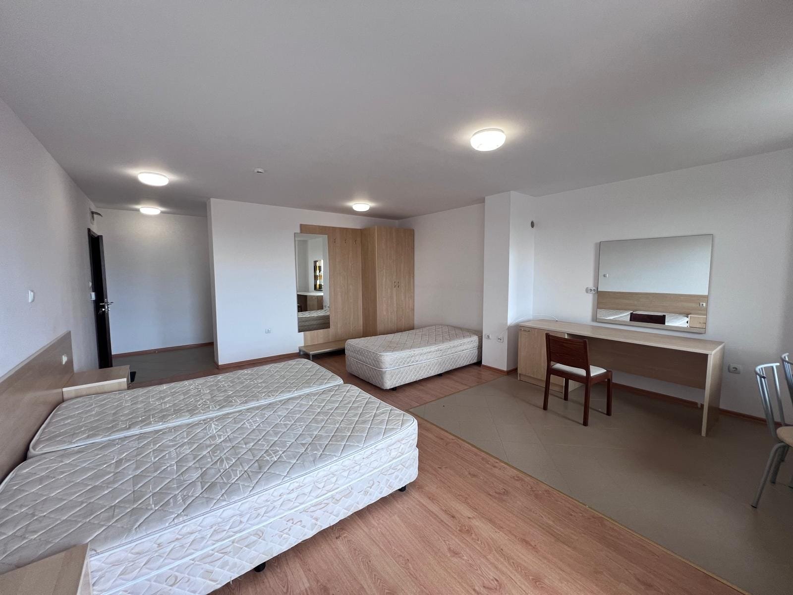 WhatsApp Image 2025-10-10 at 14.45.33(4)