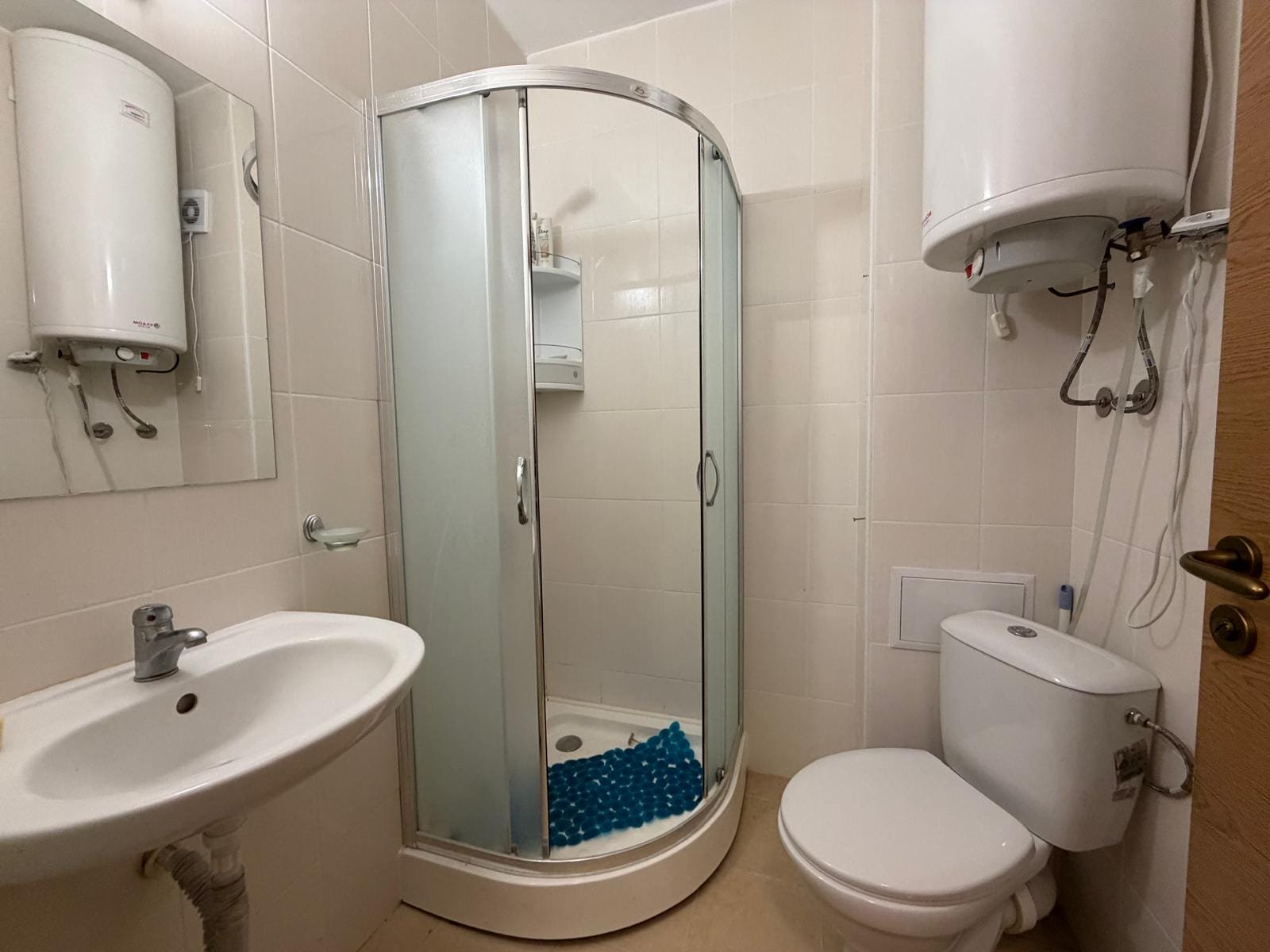 c7f92d43-0e28-420b-89cd-b135e8d53e84