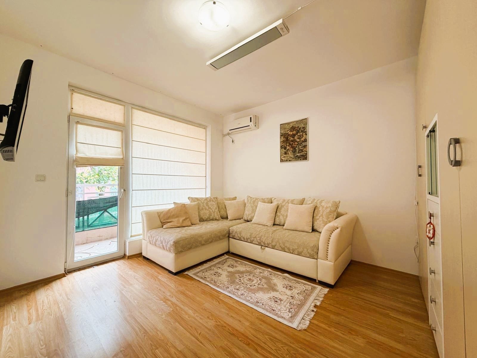 e0fc778e-3438-449f-99ba-2ab476121b06