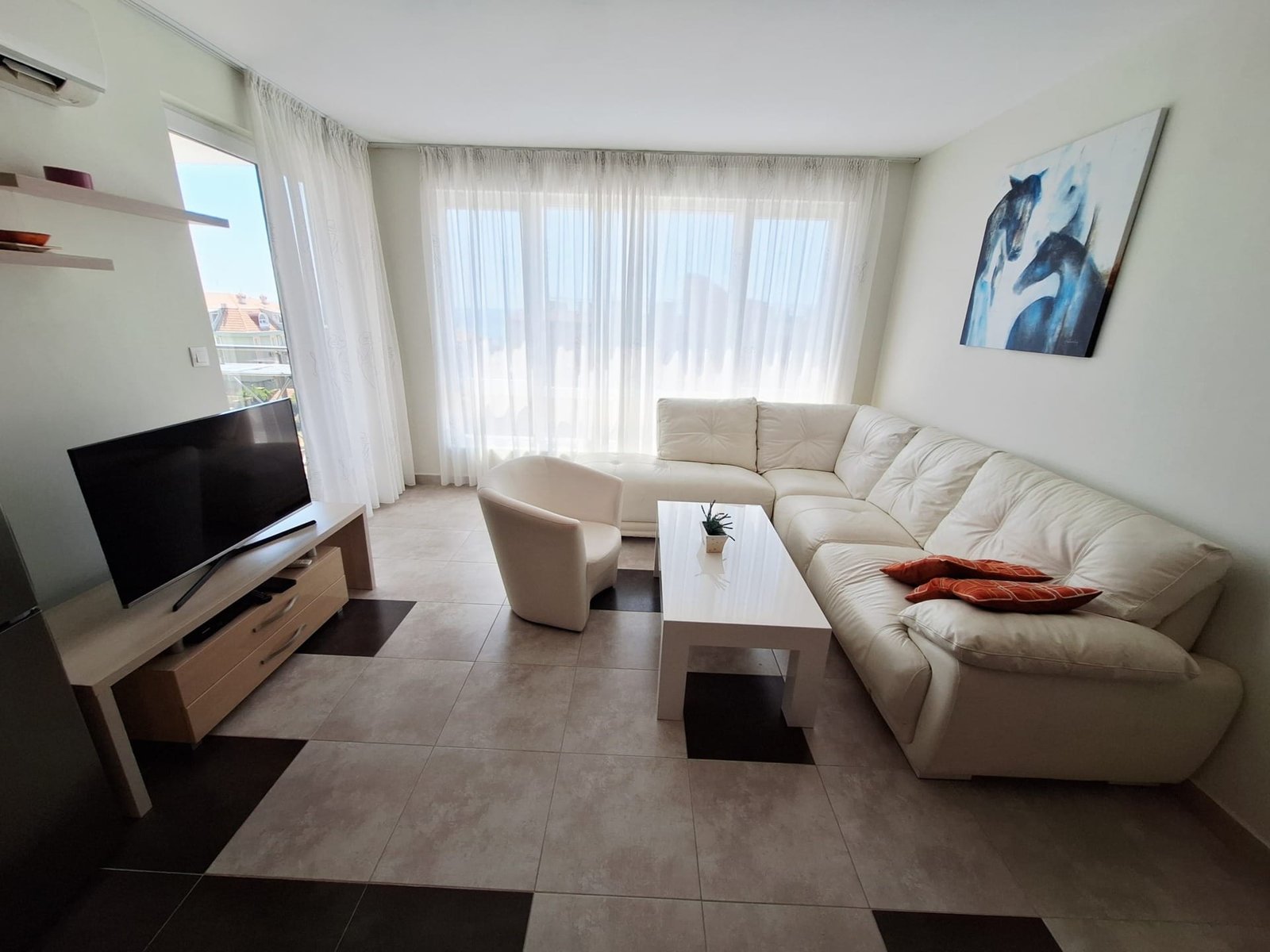 e41dd840-88b6-433a-bb4f-b97c0afa1c19