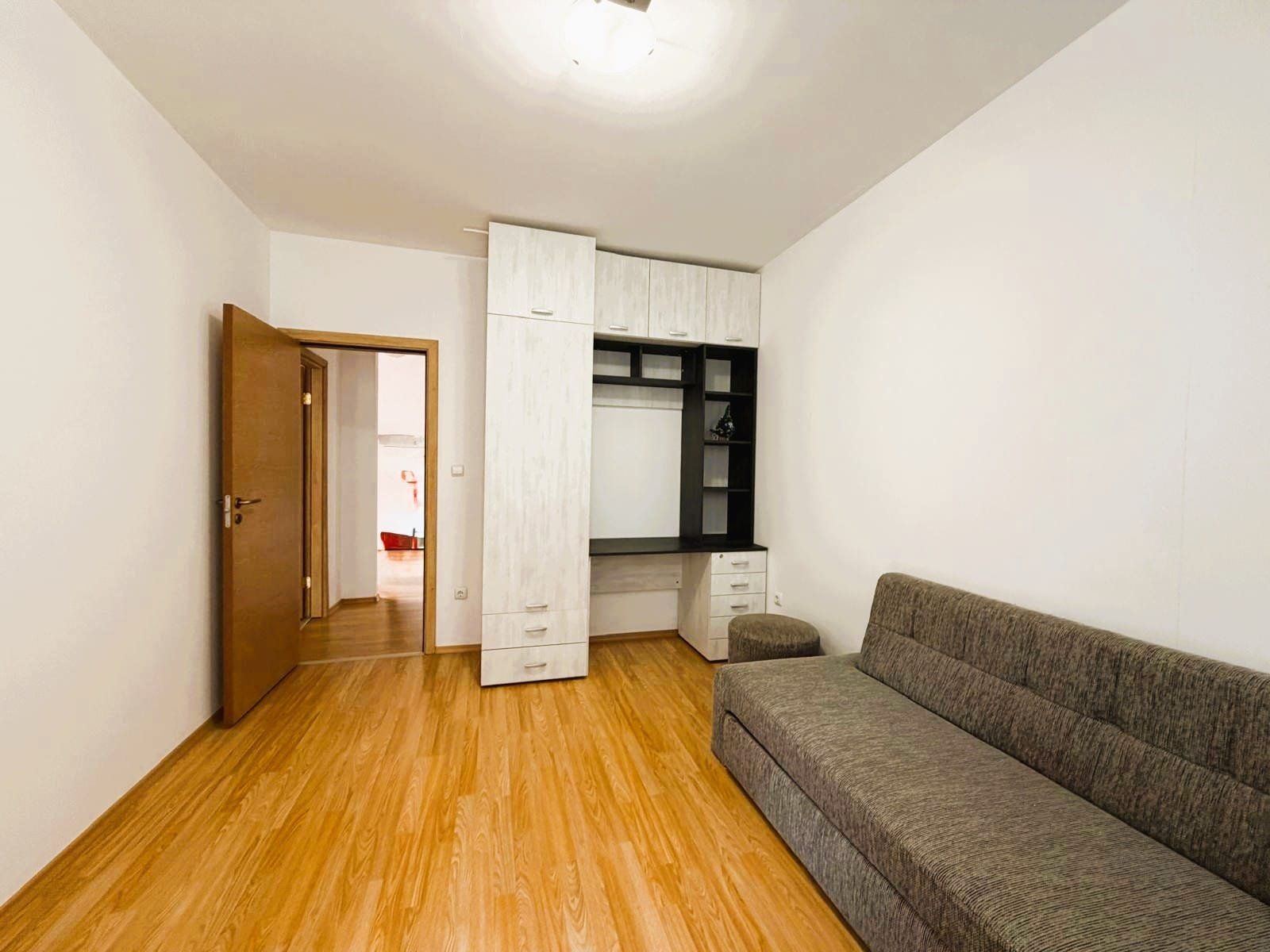 f7dfb34b-7eeb-4bd2-83b3-a9f58ceec521