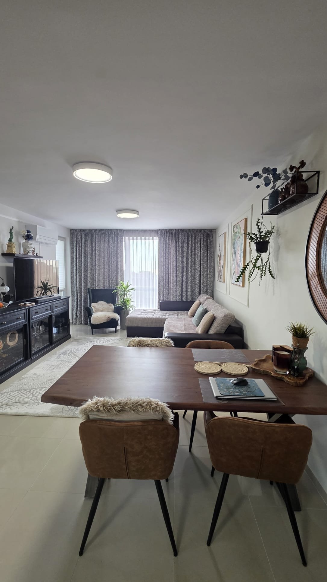 WhatsApp Image 2025-12-05 at 13.14.05 (5)