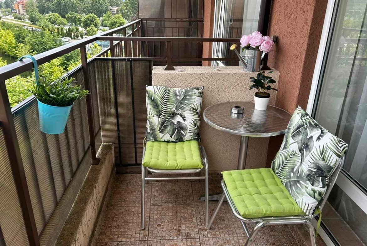Студия в комплексе “Orchid Fort Garden”