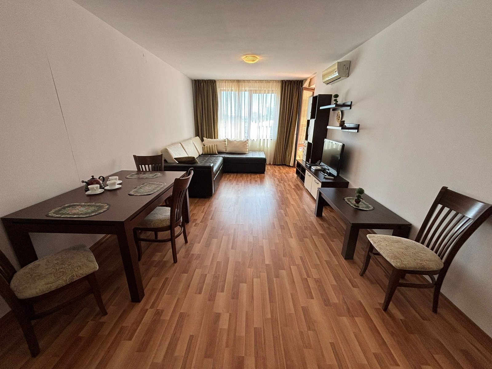 002 Двухкомнатный апартамент в комплексе “Diamant Residence”