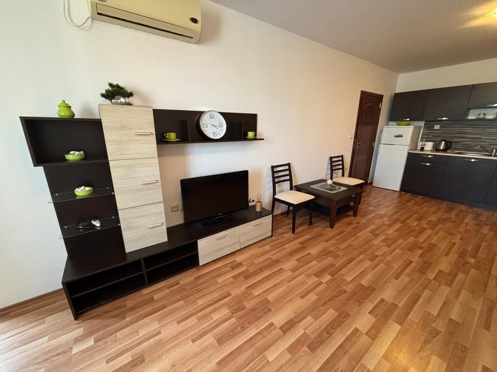 004 Двухкомнатный апартамент в комплексе “Diamant Residence”