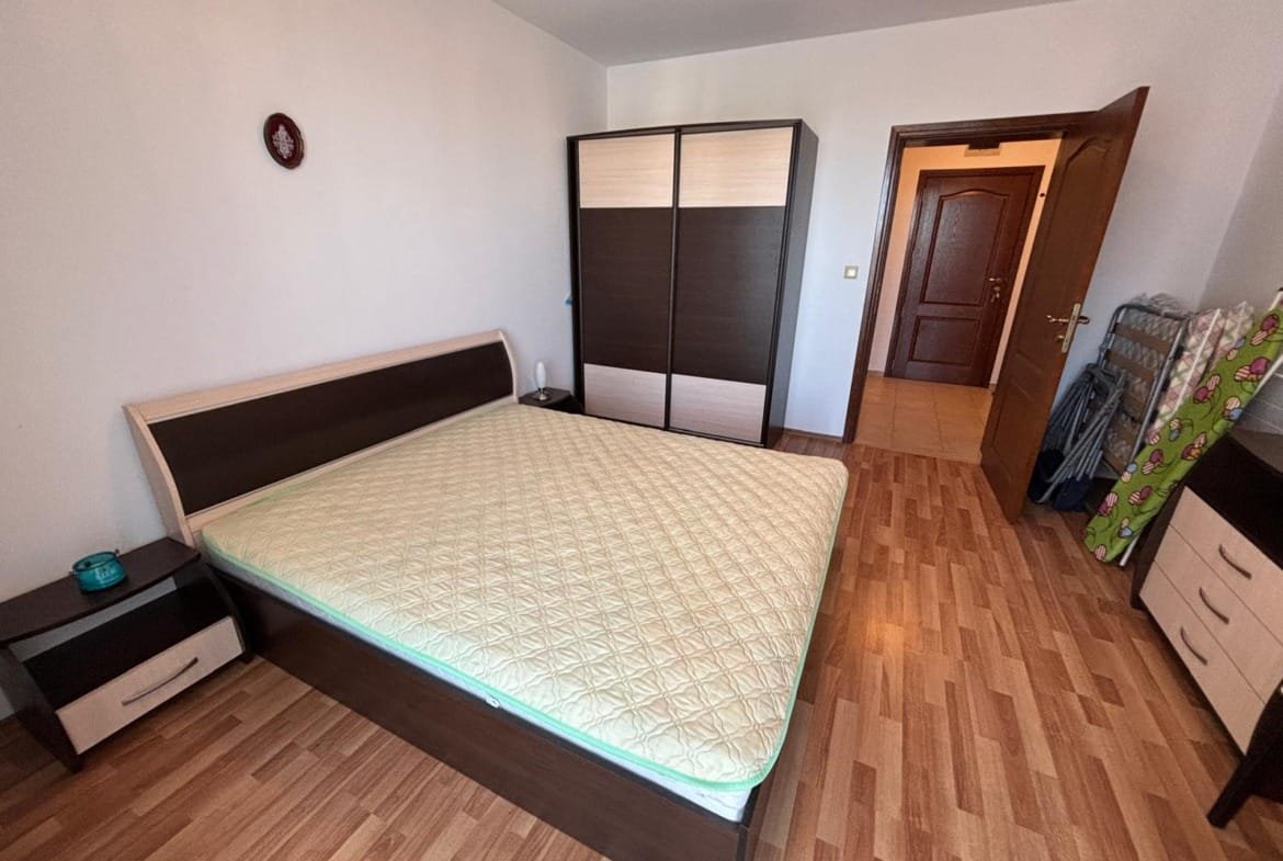 Двухкомнатный апартамент в комплексе “Diamant Residence”