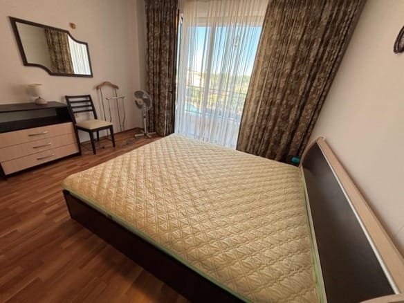 Двухкомнатный апартамент в комплексе “Diamant Residence”