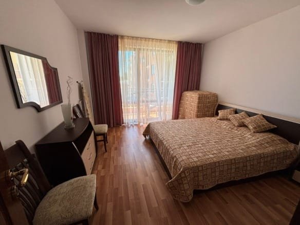 Двухкомнатный апартамент в комплексе “Diamant Residence”