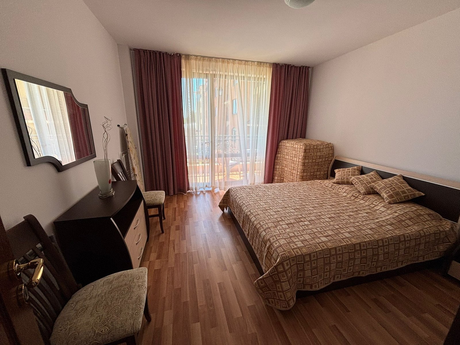 009 Двухкомнатный апартамент в комплексе “Diamant Residence”