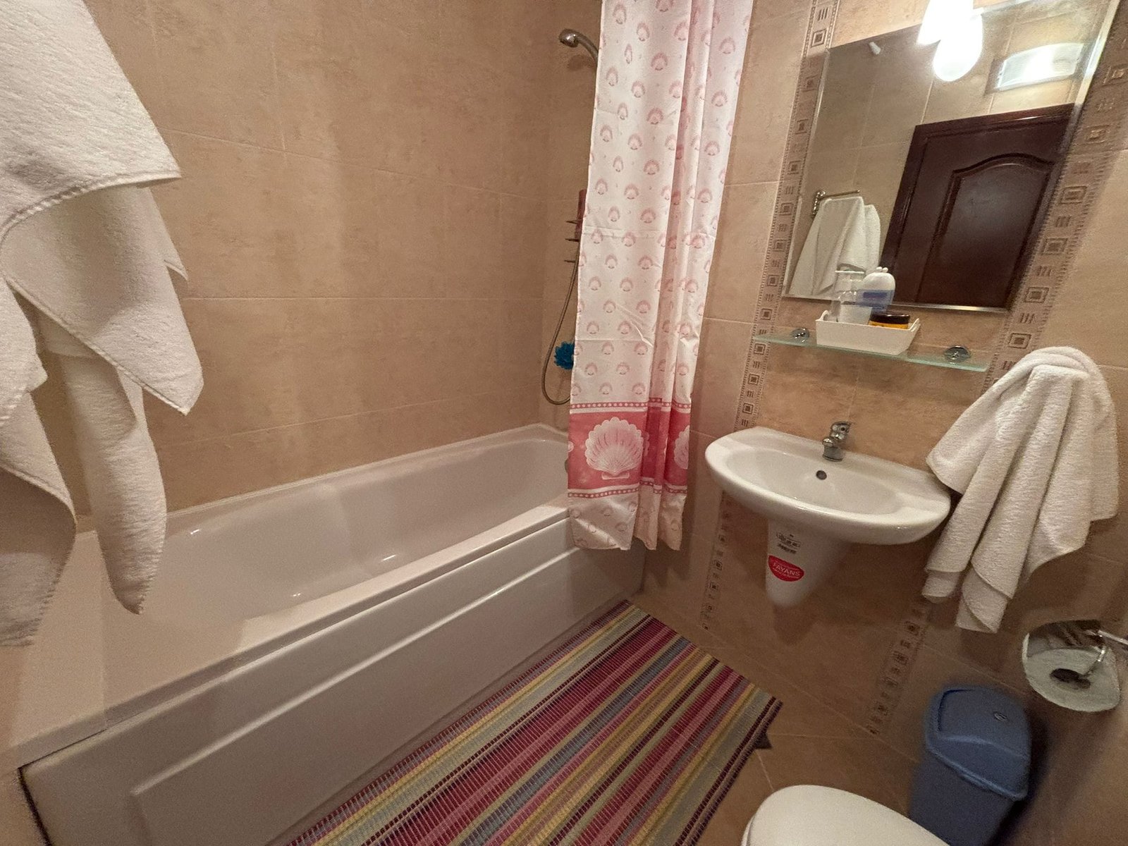 011 Двухкомнатный апартамент в комплексе “Diamant Residence”