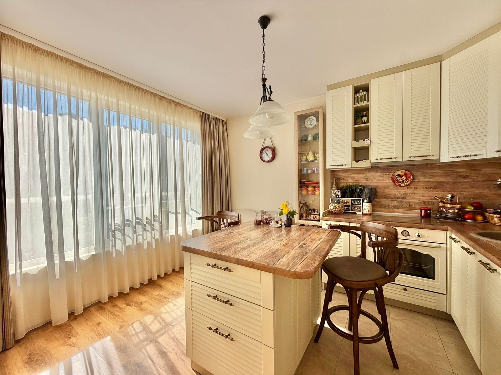 Двухкомнатный апартамент в комплексе “Elitonia Gardens 1”