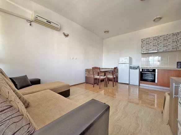 Two-bedroom apartment in the “Elite 3” complex