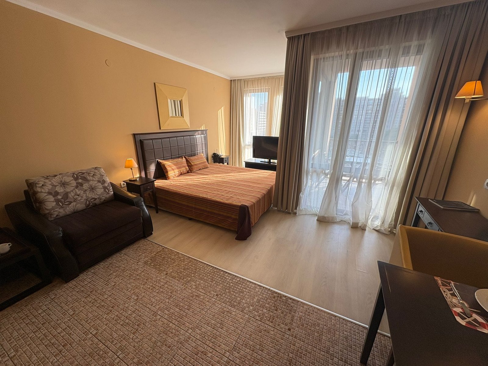 10 Studio im Komplex “Royal Beach Barcelo”