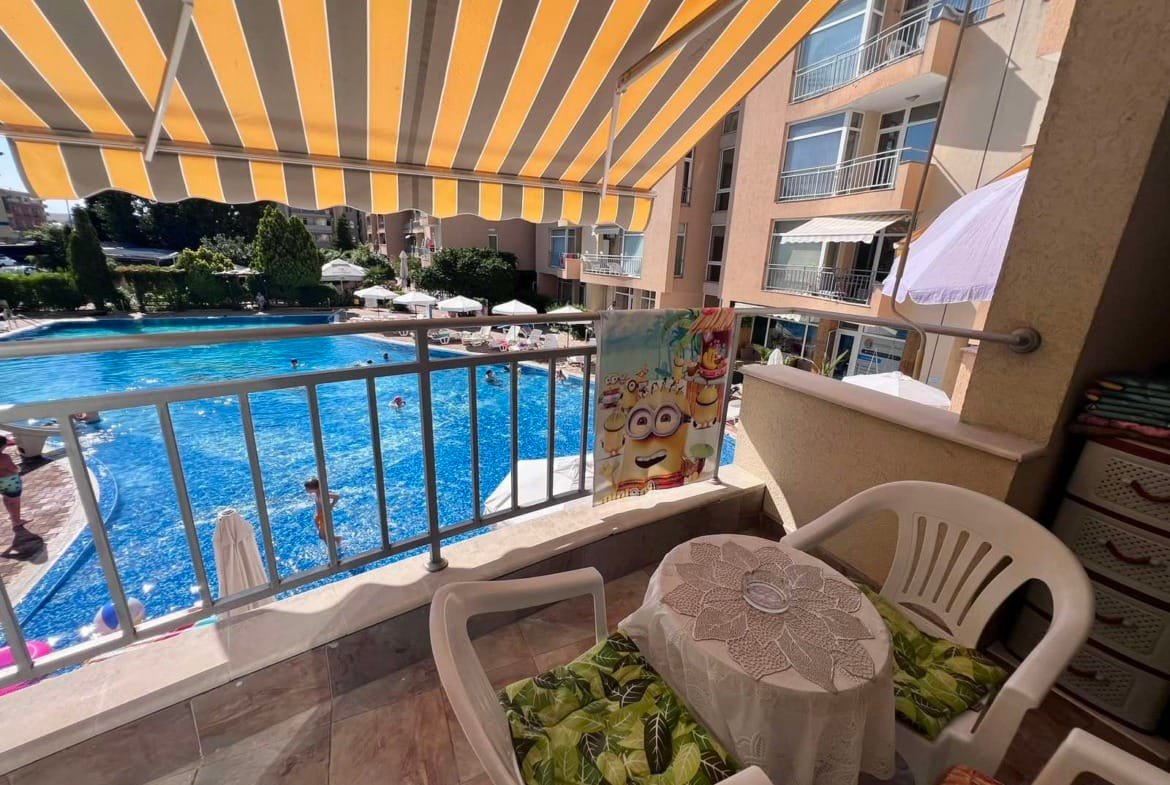 Drei-Zimmer-Wohnung im Komplex “Kamelia Garden”