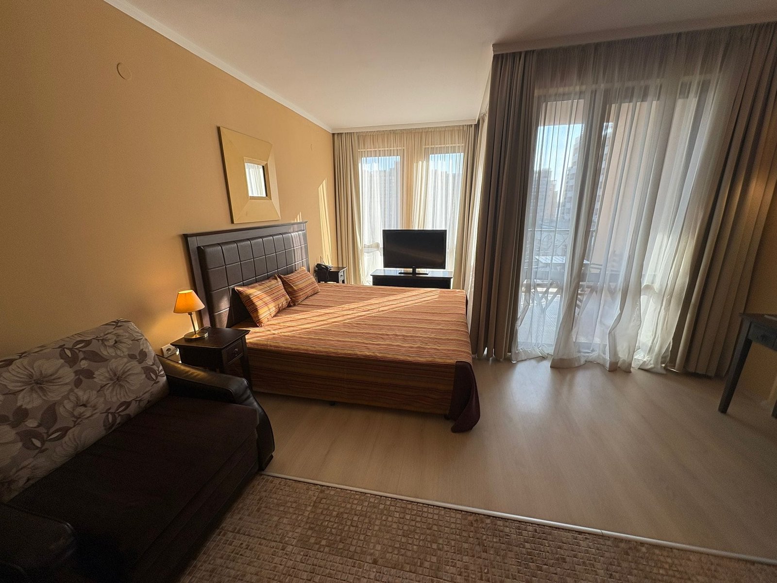 13 Studio im Komplex “Royal Beach Barcelo”
