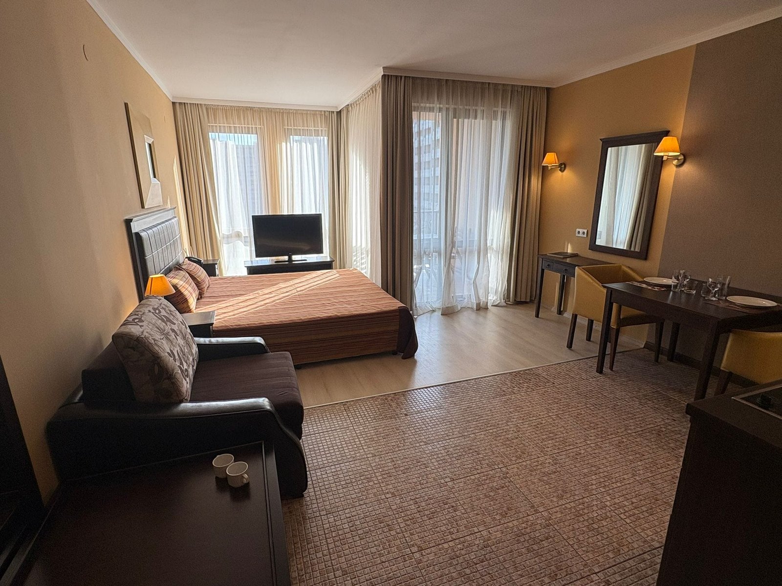 15 Studio im Komplex “Royal Beach Barcelo”