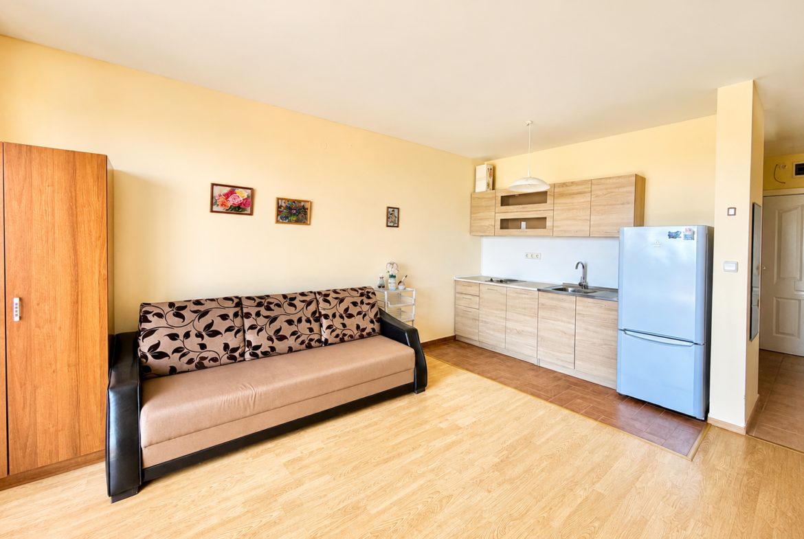 Studio in the complex “Riviera Fort Beach”