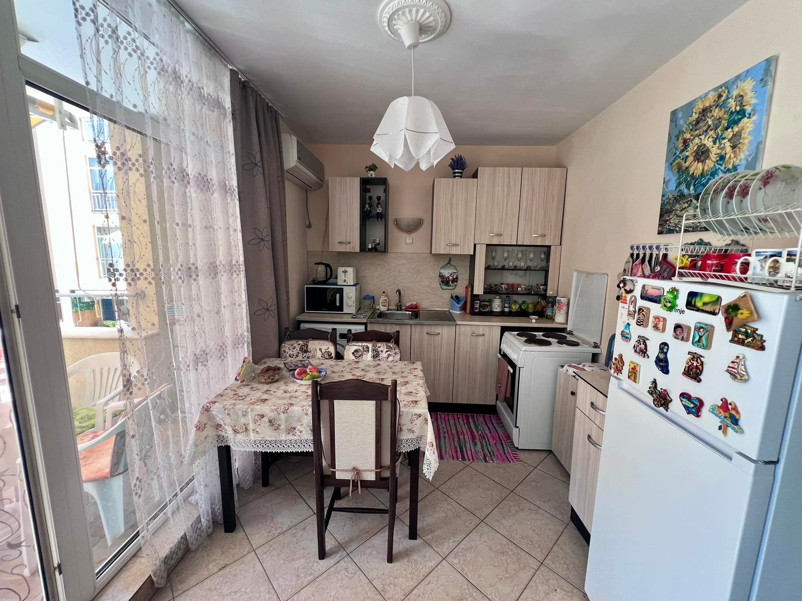 Drei-Zimmer-Wohnung im Komplex “Kamelia Garden”