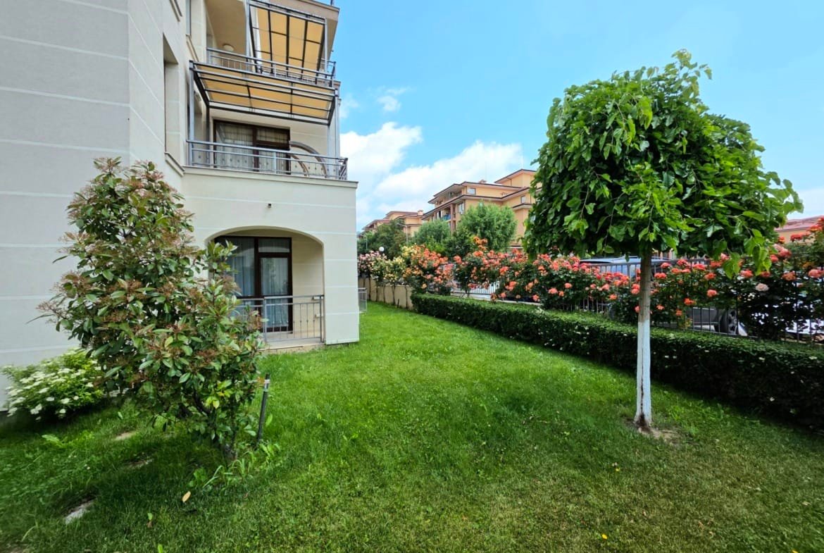 Двухкомнатный апартамент в комплексе “Sorrento Sole Mare”