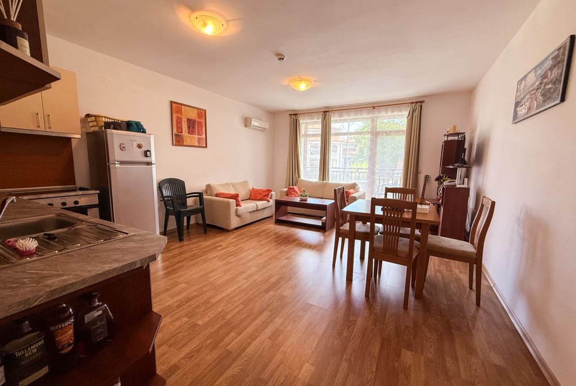 Двустаен апартамент в комплекс „The Vineyards Resort“