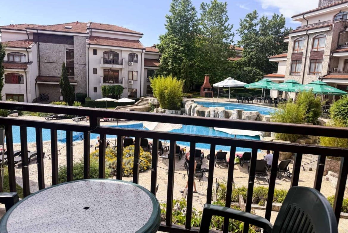 Двустаен апартамент в комплекс „The Vineyards Resort“