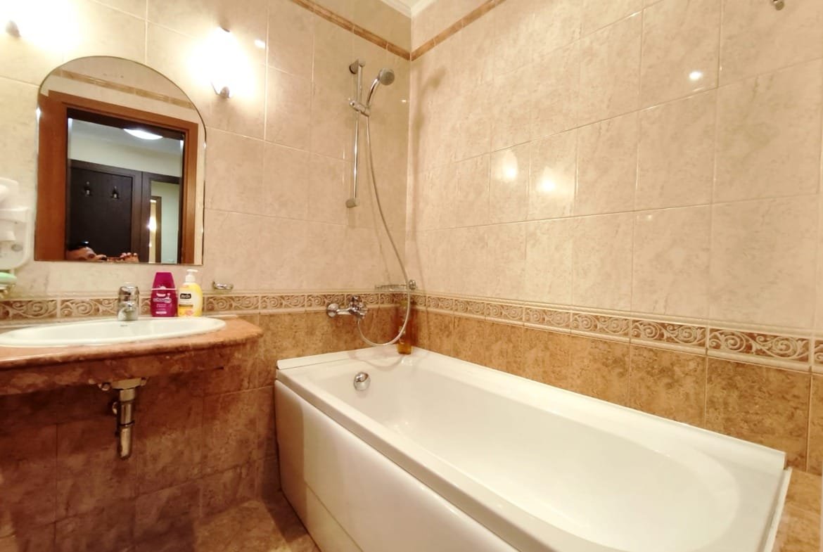 Двухкомнатный апартамент в комплексе “Sunset Resort”