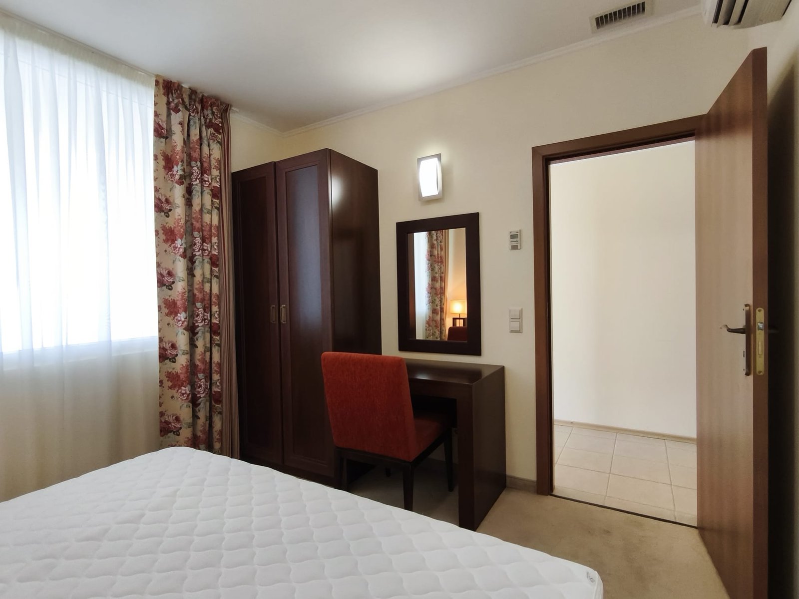 Двухкомнатный апартамент в комплексе “Sunset Resort”