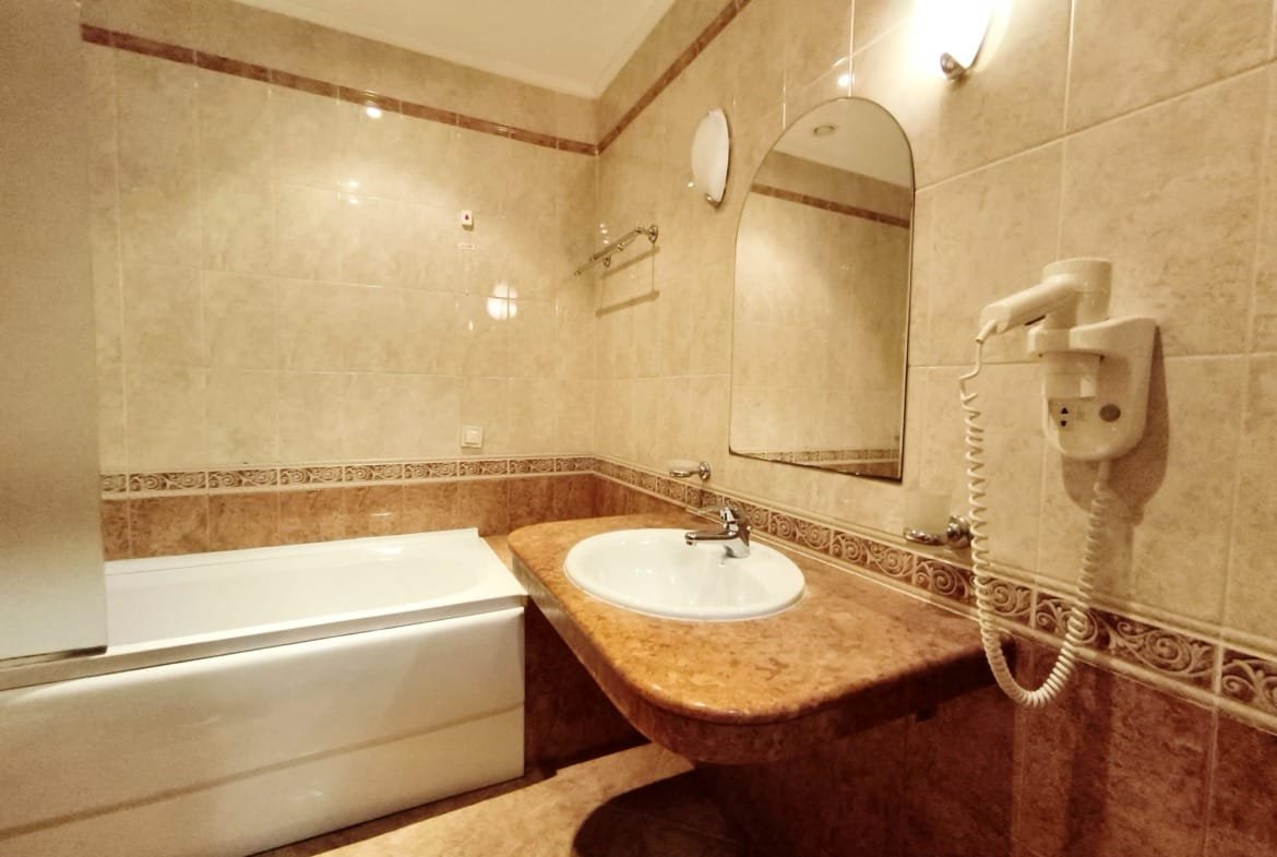 Двухкомнатный апартамент в комплексе “Sunset Resort”