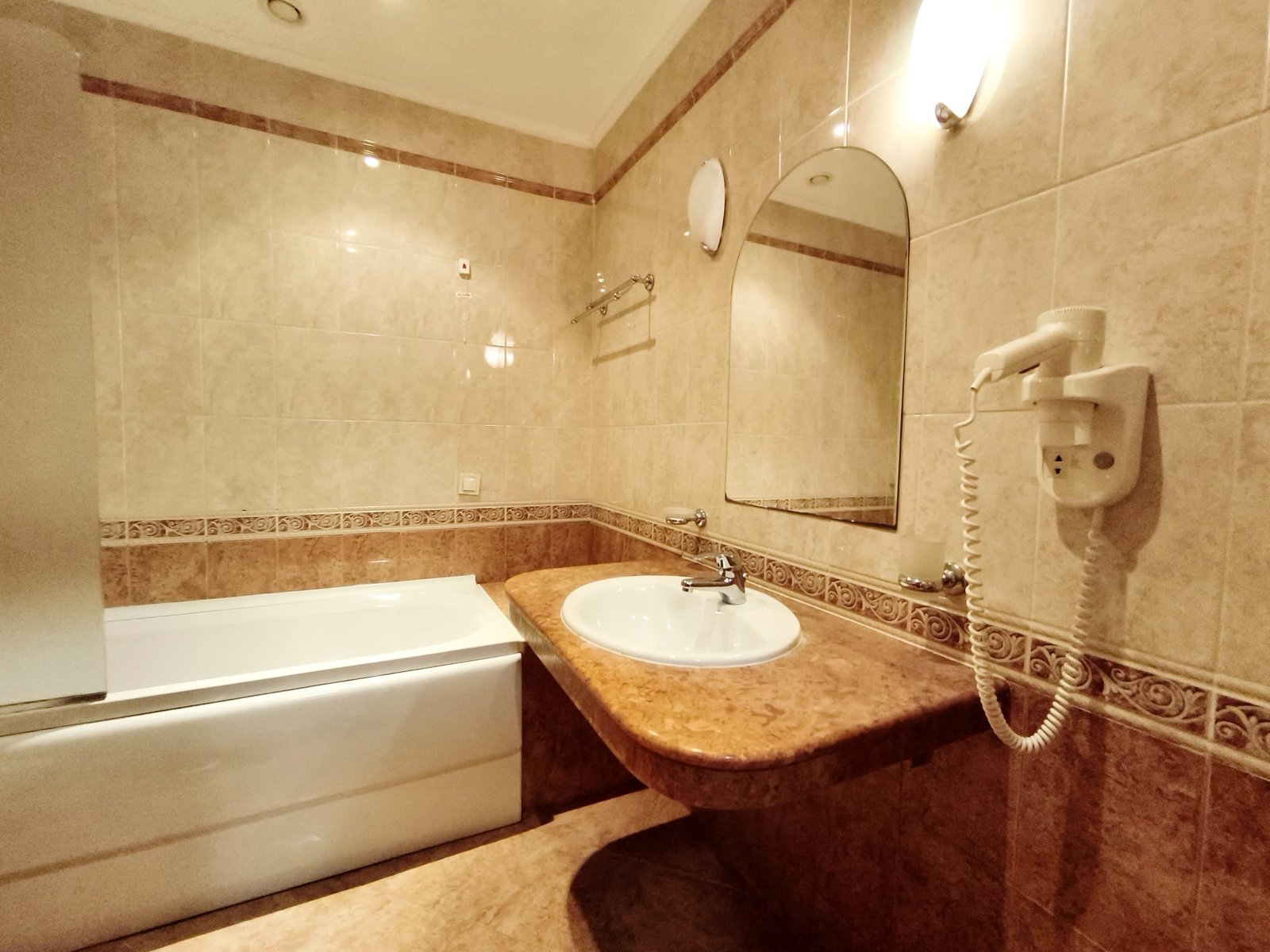 Двухкомнатный апартамент в комплексе “Sunset Resort”