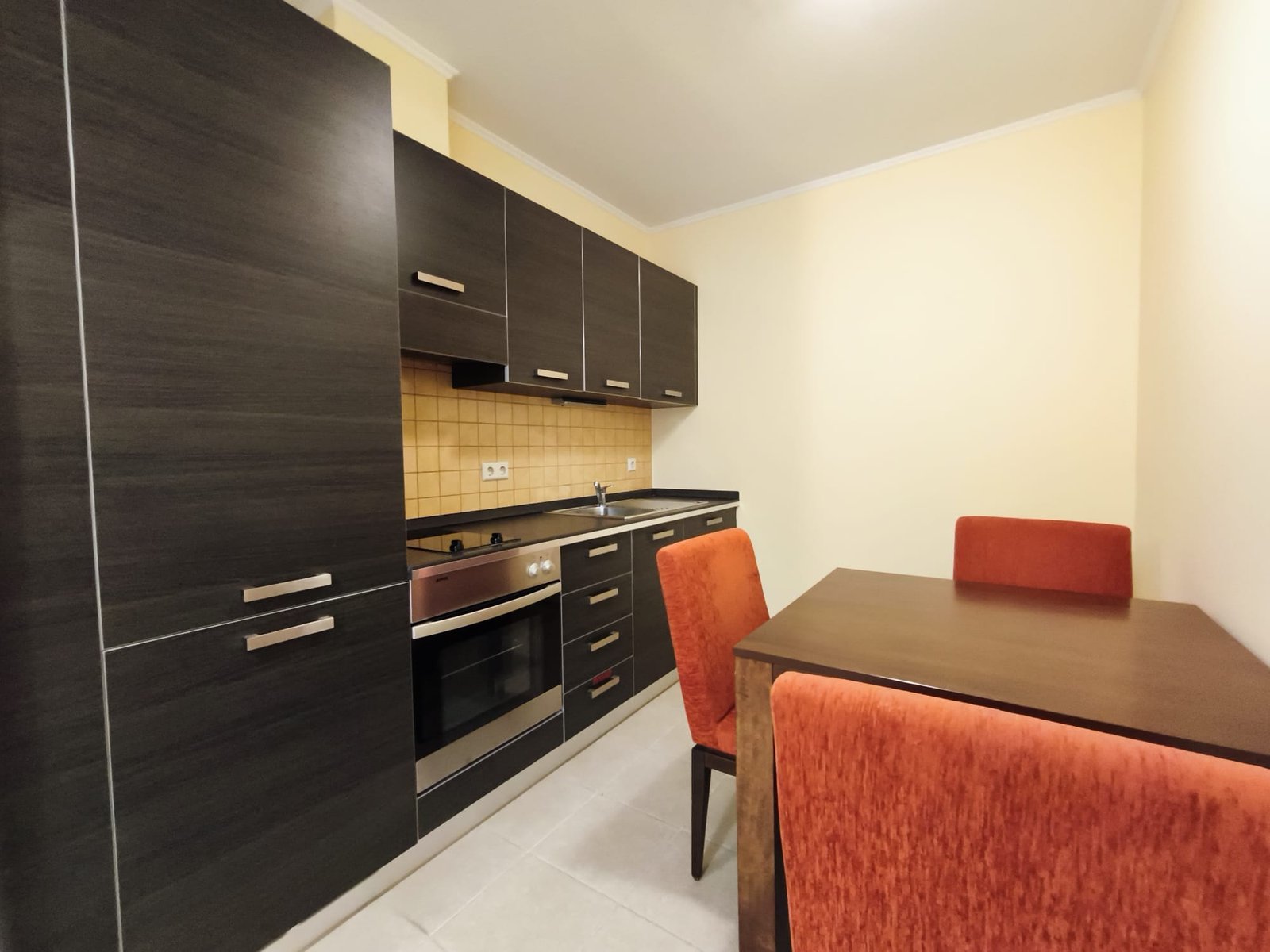 Двухкомнатный апартамент в комплексе “Sunset Resort”